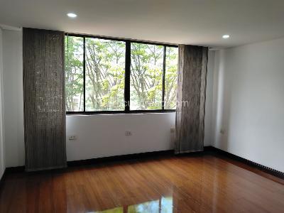 Apartamento de 4 alcobas en venta en El Poblado, Medellín, 295 m² · foto 14 de 20
