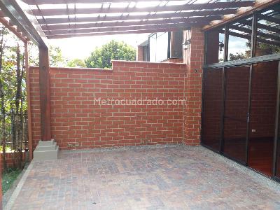 Casa de 3 alcobas en venta en El Poblado, Medellín, 251 m² · foto 18 de 19
