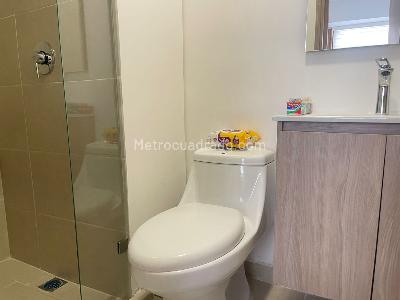 Apartamento de 3 alcobas en arriendo en Sabaneta, Sabaneta, 60 m² · foto 19 de 20