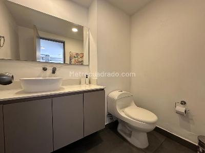 Casa de 3 alcobas en venta en El Poblado, Medellín, 300 m² · foto 15 de 20