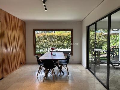 Casa de 3 alcobas en venta en El Poblado, Medellín, 300 m² · foto 3 de 20
