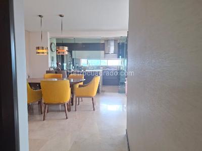Apartamento de 3 alcobas en venta en El Poblado, Medellín, 150 m² · foto 3 de 18