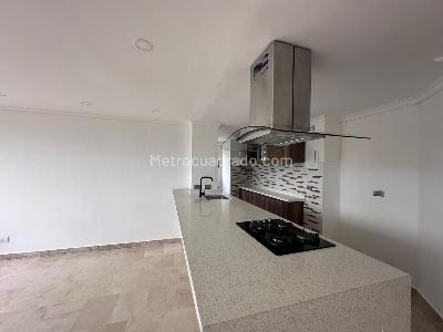 Apartamento de 3 alcobas en venta en El Poblado, Medellín, 114 m² · foto 4 de 17