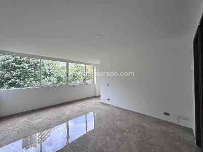 Apartamento de 3 alcobas en venta en El Poblado, Medellín, 114 m² · foto 8 de 17