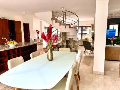 Apartamento en venta en El Poblado, Medellín · foto 4 de 14