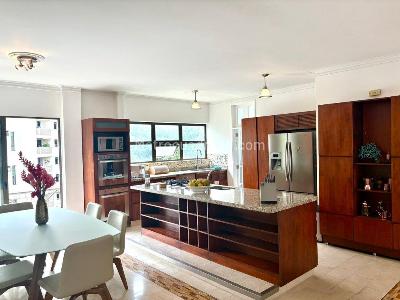 Apartamento en venta en El Poblado, Medellín · foto 5 de 14