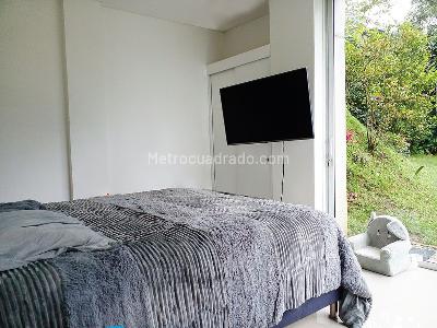 Casa de 4 alcobas en venta en El Poblado, Medellín, 680 m² · foto 7 de 20