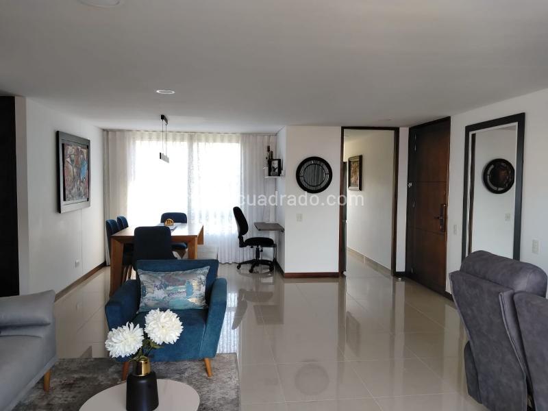 Piso – Medellín, Castropol, El Poblado - Más