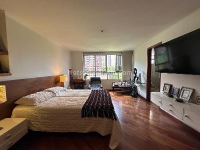 Apartamento de 3 alcobas en venta en El Poblado, Medellín, 238 m² · foto 12 de 20