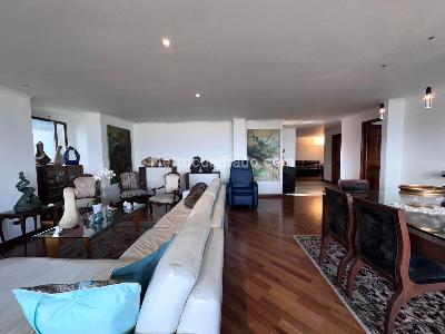 Apartamento de 3 alcobas en venta en El Poblado, Medellín, 238 m² · foto 6 de 20