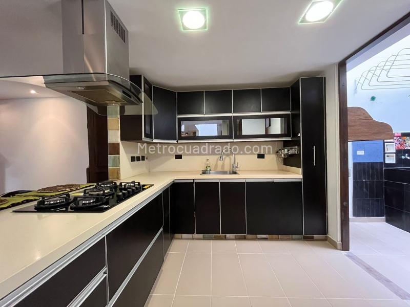 Casa en Arriendo, ENVIGADO, Envigado - Więcej