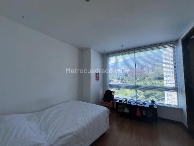 Apartamento de 3 alcobas en venta en El Poblado, Medellín, 199 m² · foto 12 de 19
