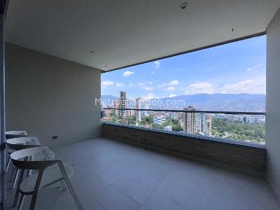 Apartamento de 3 alcobas en venta en El Poblado, Medellín, 199 m² · foto 19 de 19