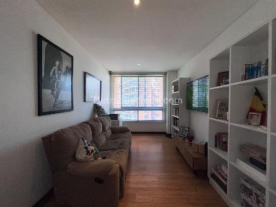 Apartamento de 3 alcobas en venta en El Poblado, Medellín, 199 m² · foto 6 de 19