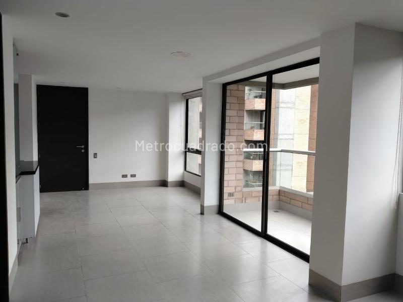 2BR Apartment in EL POBLADO (72 m²) - 4