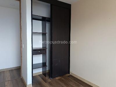 Apartamento de 3 alcobas en venta en El Poblado, Medellín, 70 m² · foto 14 de 18
