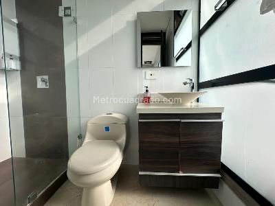 Apartamento de 1 alcoba en arriendo en Santa María De Los Ángeles, Medellín, 60 m² · foto 11 de 13