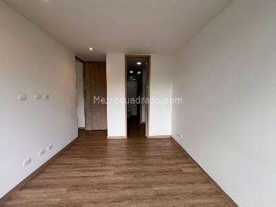 Apartamento de 2 alcobas en venta en Rionegro, Rionegro, 98 m² · foto 10 de 14