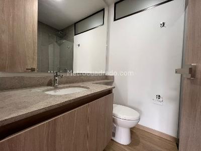 Apartamento de 2 alcobas en venta en Rionegro, Rionegro, 98 m² · foto 13 de 14