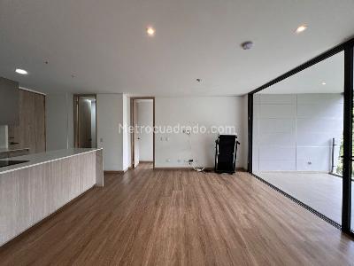 Apartamento de 2 alcobas en venta en Rionegro, Rionegro, 98 m² · foto 2 de 14