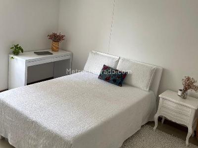 Apartamento de 3 alcobas en venta en El Poblado, Medellín, 125 m² · foto 10 de 14