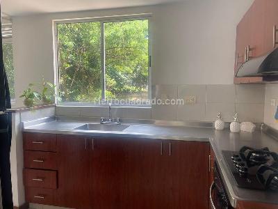 Apartamento de 3 alcobas en venta en El Poblado, Medellín, 125 m² · foto 6 de 14