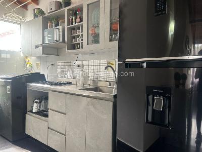 Apartamento en venta en Envigado, Envigado · foto 9 de 17