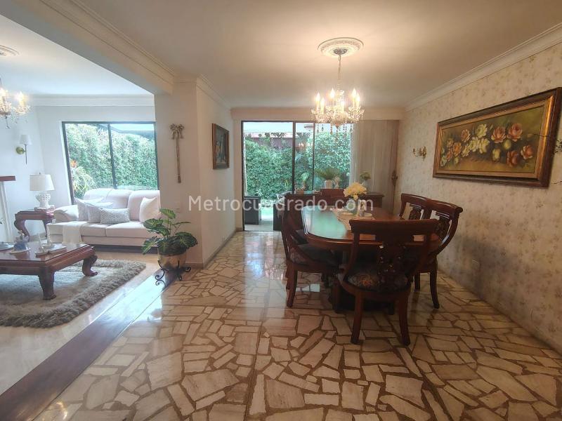 Casa en Arriendo, EL POBLADO, Medellín – pohled 4