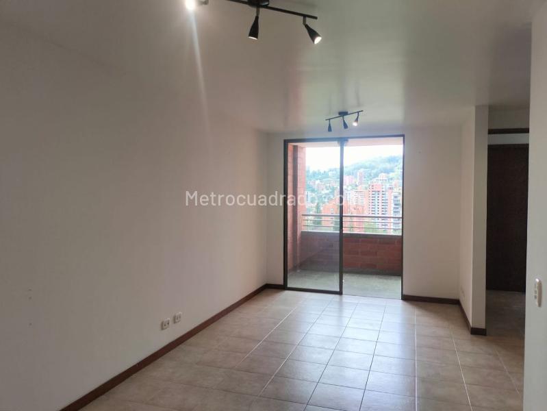 3BR Apartment in EL POBLADO (70 m²) - 2