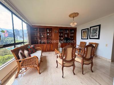 Apartamento de 4 alcobas en venta en El Poblado, Medellín, 295 m² · foto 10 de 20