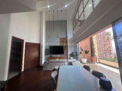 Apartamento en venta en El Poblado, Medellín · foto 2 de 19