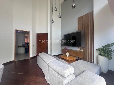 Apartamento en venta en El Poblado, Medellín · foto 4 de 19