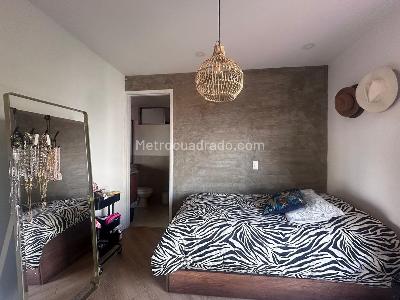 Apartamento de 2 alcobas en venta en El Poblado, Medellín, 127 m² · foto 13 de 17