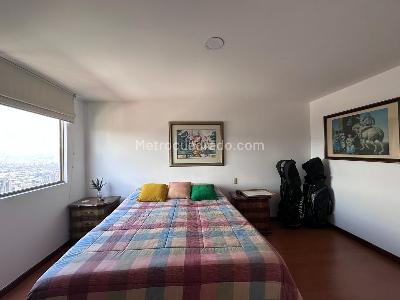 Apartamento de 3 alcobas en venta en El Poblado, Medellín, 212 m² · foto 13 de 20