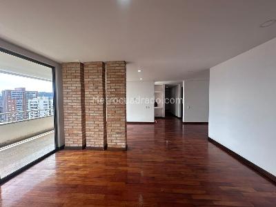 Apartamento de 4 alcobas en venta en El Poblado, Medellín, 170 m² · foto 4 de 19