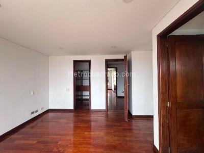 Apartamento de 4 alcobas en venta en El Poblado, Medellín, 170 m² · foto 9 de 19