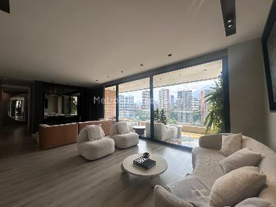 Apartamento de 3 alcobas en venta en El Poblado, Medellín, 198 m² · foto 2 de 20