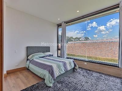 Casa de 3 alcobas en venta en Envigado, Envigado, 1981 m² · foto 10 de 14