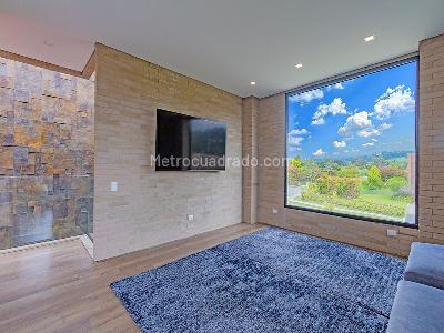 Casa de 3 alcobas en venta en Envigado, Envigado, 1981 m² · foto 7 de 14