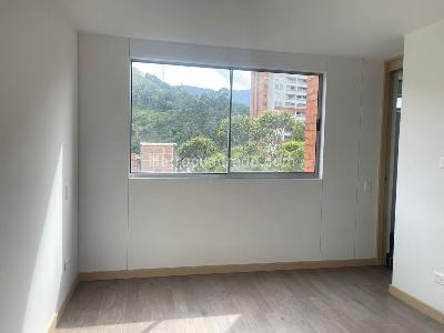 Apartamento de 2 alcobas en venta en Sabaneta, Sabaneta, 77 m² · foto 10 de 20