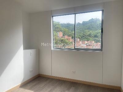 Apartamento de 2 alcobas en venta en Sabaneta, Sabaneta, 77 m² · foto 14 de 20