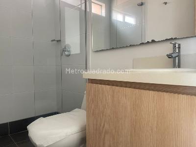 Apartamento de 2 alcobas en venta en Sabaneta, Sabaneta, 77 m² · foto 19 de 20