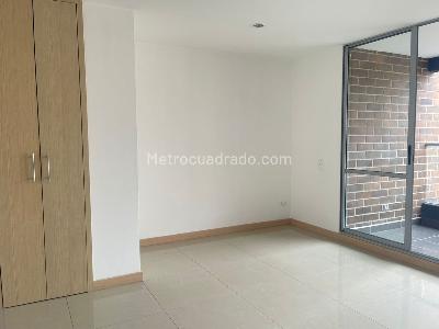 Apartamento de 2 alcobas en venta en Sabaneta, Sabaneta, 77 m² · foto 3 de 20