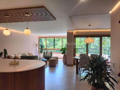 Apartamento en arriendo en El Poblado, Medellín · foto 2 de 19