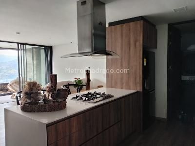 Apartamento de 2 alcobas en arriendo en El Poblado, Medellín, 120 m² · foto 6 de 20