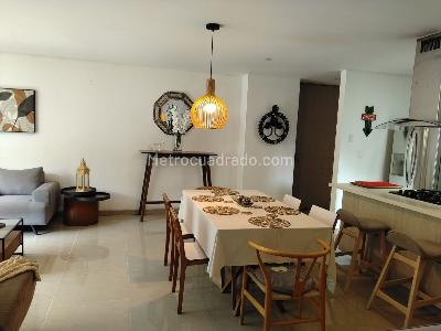 Apartamento de 3 alcobas en arriendo en El Poblado, Medellín, 135 m² · foto 3 de 20