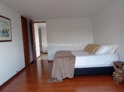 Apartamento de 3 alcobas en venta en El Tesoro, Medellín, 145 m² · foto 10 de 20