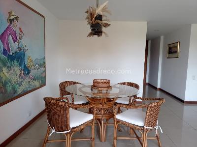 Apartamento de 3 alcobas en venta en El Tesoro, Medellín, 145 m² · foto 4 de 20
