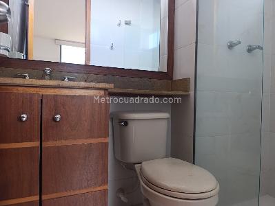 Apartamento de 3 alcobas en venta en El Poblado, Medellín, 160 m² · foto 16 de 18