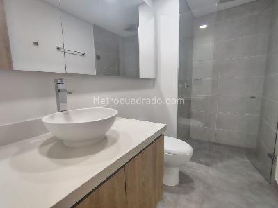 Apartamento de 3 alcobas en arriendo en Altos Del Poblado, Medellín, 102 m² · foto 15 de 18